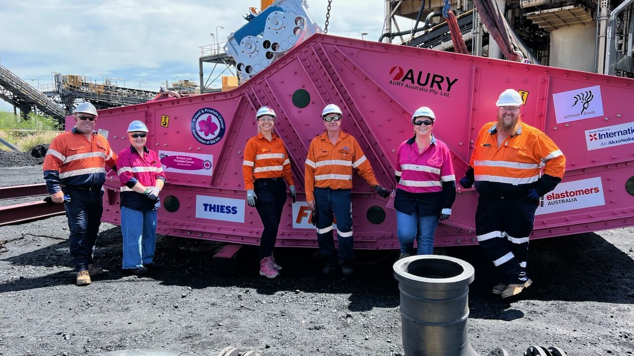 Thiess and suppliers raise cancer awareness to new heights at Lake Vermont